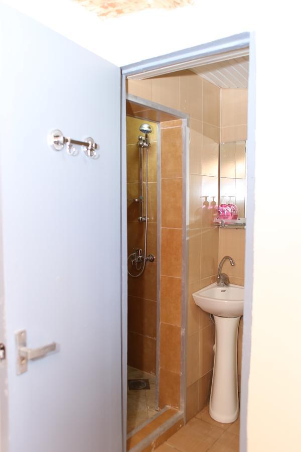 Guest House Kakabadzeebi 9 Tiflis Exterior foto